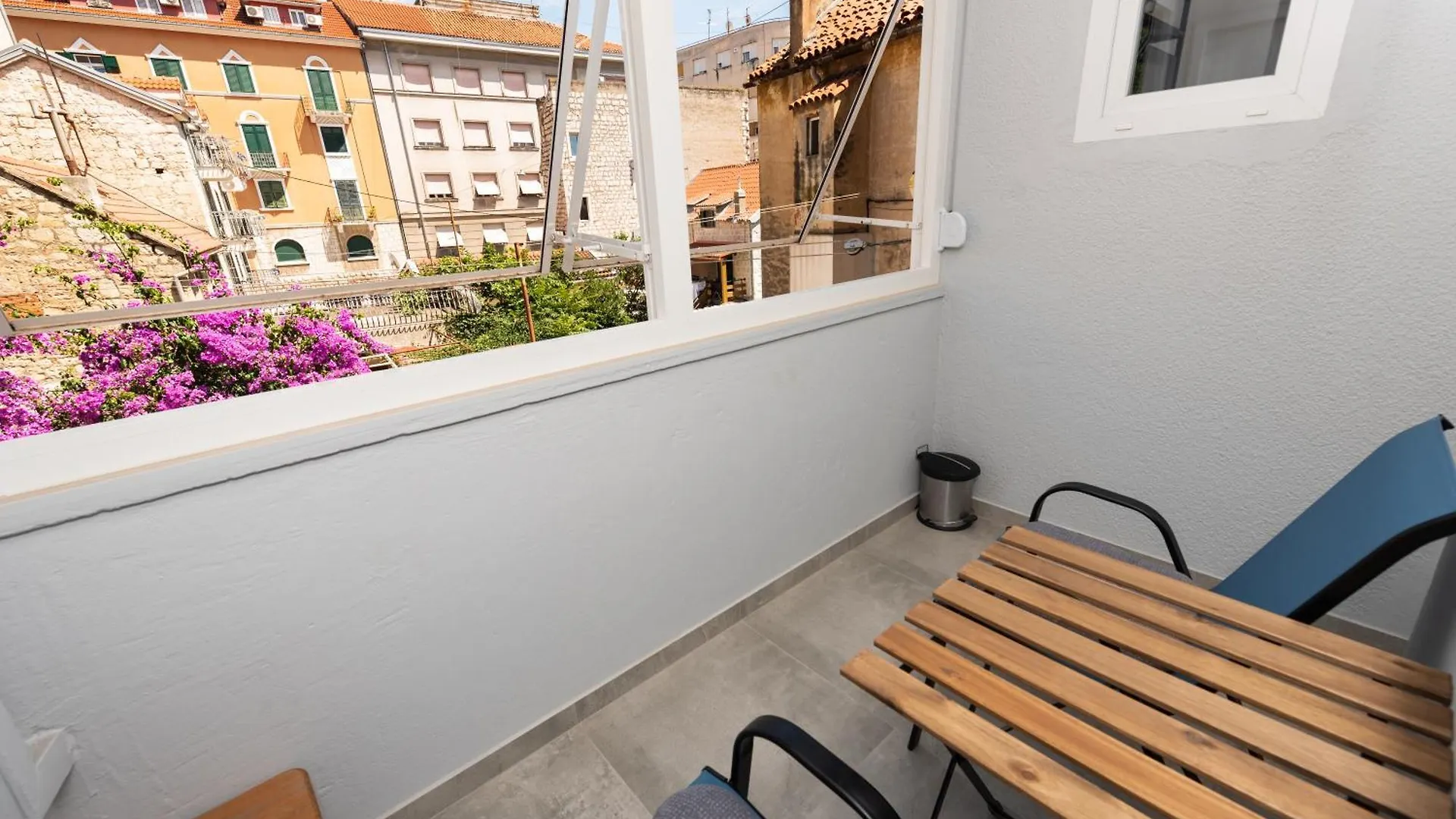 Laghanini Apartments Split